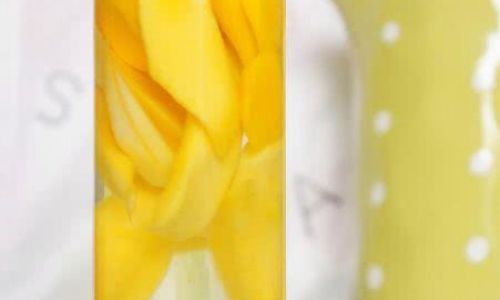 The Efficacy and Production Method of Carambola-Infused Wine