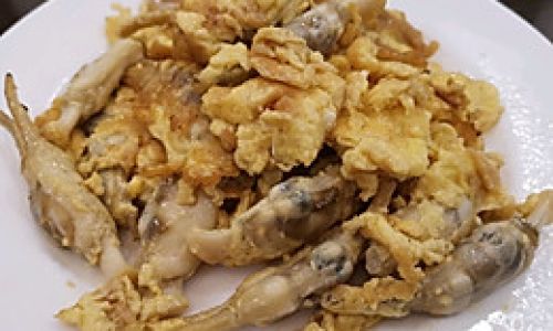 A Step-by-Step Guide to Preparing Savory Clam and Egg Stir-Fry:A Delicious Seafood Delight