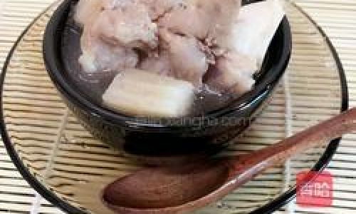 Homemade Chenpi Pueraria Bone Soup:A Nourishing Traditional Recipe
