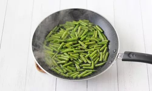 Elevating Leftover Rice:Creative Techniques to Transform Stale Grains into Culinary Delights