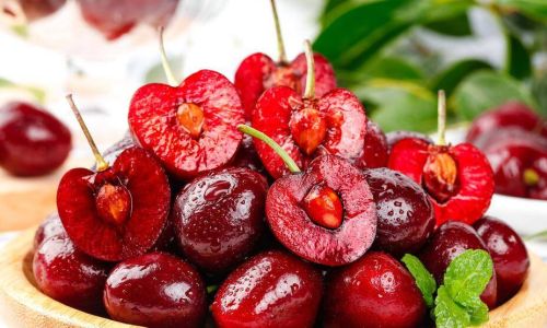 The Comprehensive Guide to Cherry Benefits and Effective Preservation Techniques