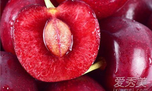How Long Do Cherries Last in the Fridge?Expert Tips for Maximizing Freshness Up to 7 Days