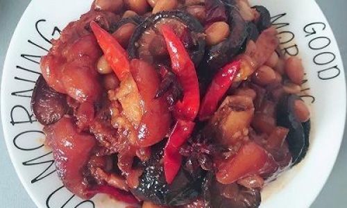 Mastering the Art of Stir-Fried Pigs Trotters:A Step-by-Step Guide to Tender,Flavorful Perfection