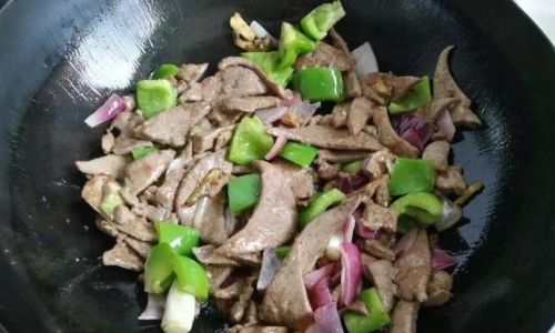 Mastering the Art of Tender Stir-Fried Pork Liver:Expert Tips and Techniques