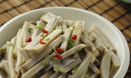 Mastering the Art of Stir-Fried Taro Slices:A Step-by-Step Guide to Culinary Perfection