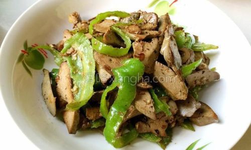 Mastering the Art of Stir-Fried Duck Liver:A Culinary Guide to Perfect Tenderness and Flavor