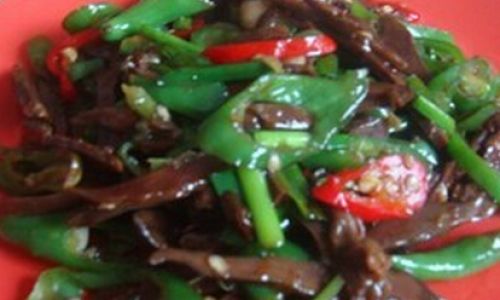 Mastering the Art of Stir-Fried Duck Liver:A Culinary Guide to Perfect Tenderness and Flavor