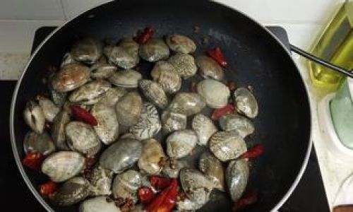 Mastering the Art of Stir-Fried Clams:A Comprehensive Guide to Perfecting This Beloved Seafood Dish