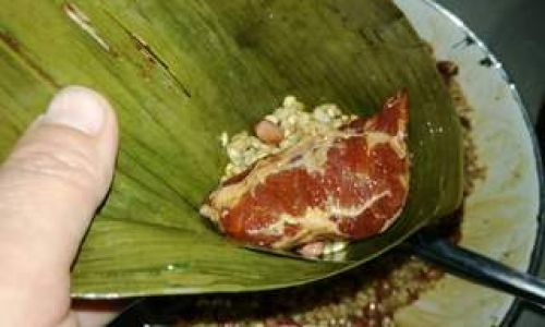 How to Make Savory Meat Zongzi:A Culinary Journey Through Tradition