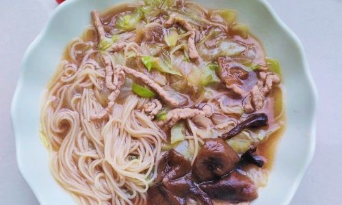 Mastering the Art of Making Shredded Pork Noodles