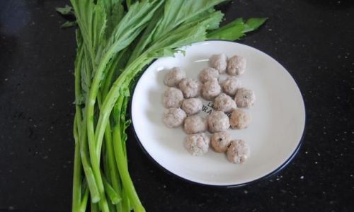 How to Make Delicious Clear Broth Pork Meatballs