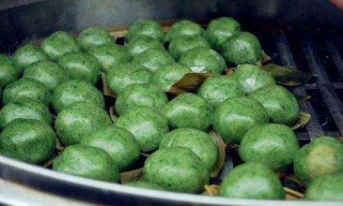 How to Make Qingming Cake:A Traditional Chinese Delicacy