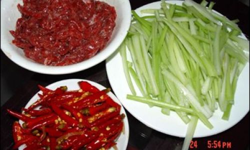 Mastering the Art of Making Spicy Pickled Pepper Beef Shreds