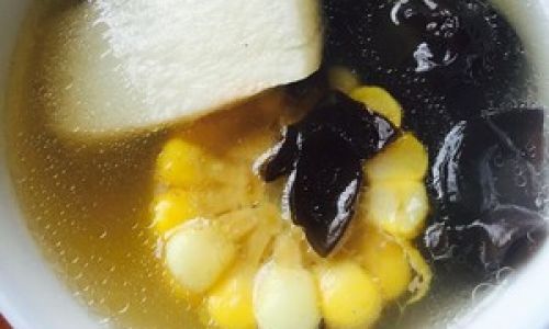 How to Make a Delicious Pork Ribs,Corn,and Wood Ear Mushroom Soup