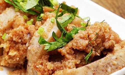 How to Make Steamed Pork Ribs with Lotus Root