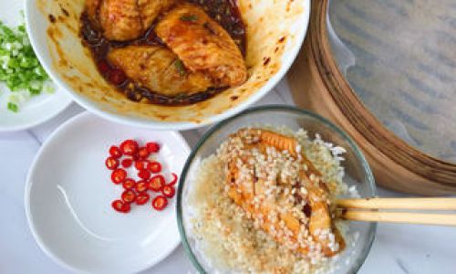 How to Make Steamed Glutinous Rice Chicken Wings:A Culinary Delight