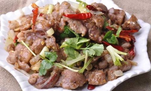 Exploring the Culinary Delights of Lamb Dishes:Traditional and Innovative Cooking Techniques
