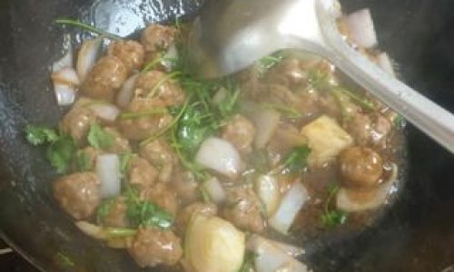 A Homestyle Recipe for Lamb Meatballs:Bringing Culinary Comfort to Your Kitchen