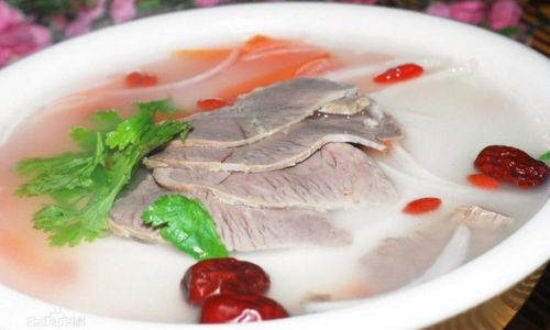 A Culinary Journey:Mastering the Art of Making Lamb Soup