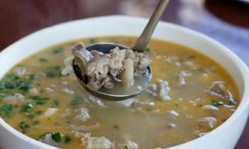 The Enigma of Why Lamb Soup Turns Yellower as It Simmers Longer