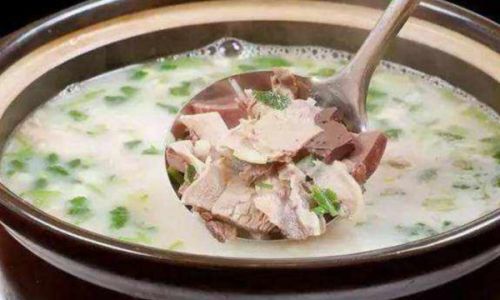 The Enigma of Why Lamb Soup Turns Yellower as It Simmers Longer