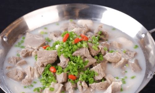 Mastering the Art of Removing the Gamey Odor from Lamb Soup