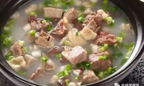 Mastering the Art of Removing the Gamey Odor from Lamb Soup