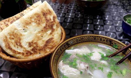 Uncovering the Best Techniques to Eliminate the Fishy Odor in Lamb Soup