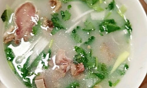 Exploring the Delightful Accompaniments to Lamb Soup:A Culinary Journey