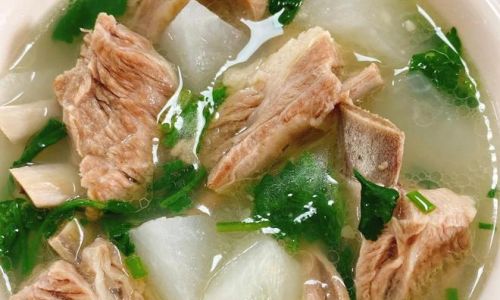 Exploring the Delightful Accompaniments to Lamb Soup:A Culinary Journey