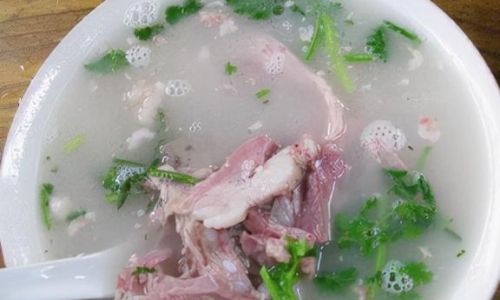 Crafting a Delicious Mutton Soup:Essential Ingredients and Tips
