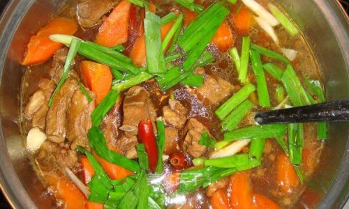 Mastering the Art of Cooking Lamb for a Delicious Hot Pot
