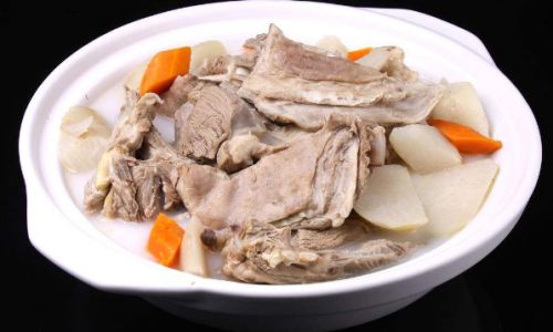 Mastering the Art of Stewing Lamb Without the Gamey Odor