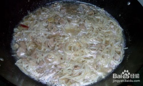 How to Make a Delicious Lamb and Mushroom Soup:A Step-by-Step Guide