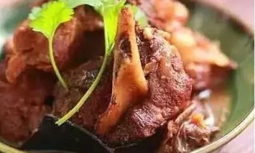 Delving into the Culinary Art of Cooking Lamb Cubes:A Comprehensive Guide