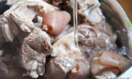 Delving into the Culinary Art of Cooking Lamb Cubes:A Comprehensive Guide