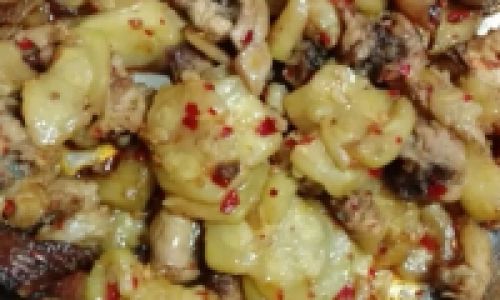 A Culinary Journey Through Hangzhou:Mastering the Art of Stir-Fried West Lake Lotus Root