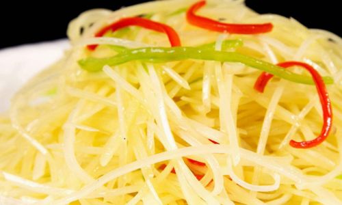 Mastering the Art of Stir-Fried Shredded Potatoes:A Simple Guide to Delicious Perfection