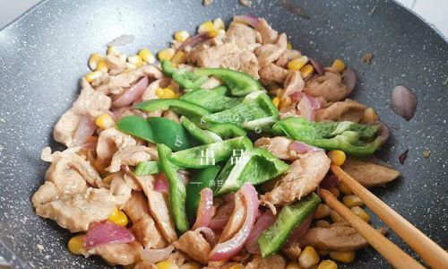 Mastering the Art of Stir-Frying Sweet Peppers:Perfect Cooking Time and Techniques
