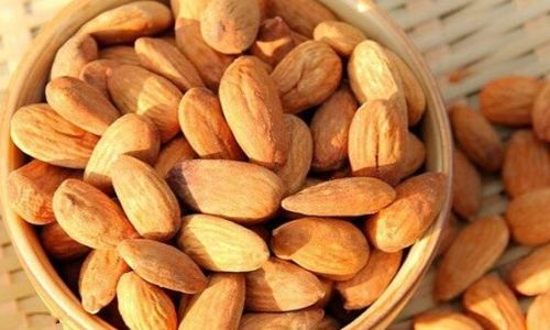 The Nuanced Differences Between Roasted and Raw Peach Kernels:A Comprehensive Guide