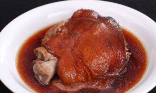 Mastering the Art of Stir-Fried Pork Hocks:A Comprehensive Guide to Crafting the Perfect 炒蹄膀