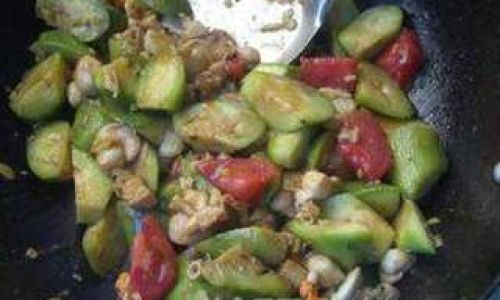 Mastering the Art of Cooking Sponge Gourd:How Long to Sautéfor Perfect Tenderness