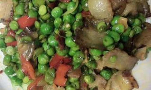 How to Make Honey-Roasted Edamame with Preserved Pork