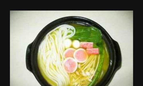 Mastering the Art of Making Delicious Mifen Rice Noodles)