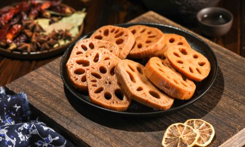 Mastering the Art of Making Delicious Braised Lotus Root