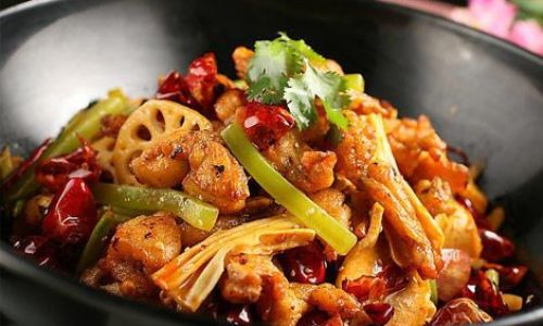 How to Make a Spicy and Aromatic Hotpot Malaxiangguo)