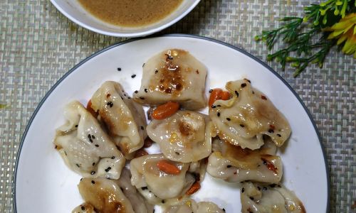 How to Make Sesame Sauce Dumplings:A Culinary Delight