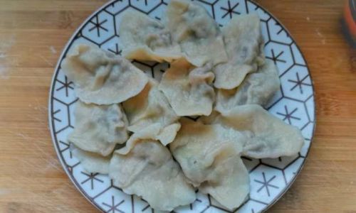 How to Make Sesame Sauce Dumplings:A Culinary Delight