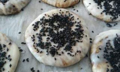 How to Make Sesame Paste Cakes:A Step-by-Step Guide