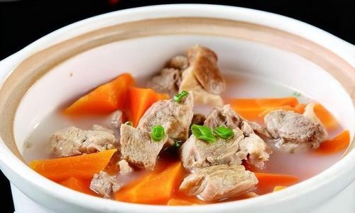 A Culinary Delight:Crafting the Perfect Mutton and Carrot Soup